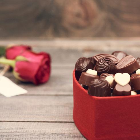 What to Buy (and Not Buy) in February - The 2025 Savings Guide