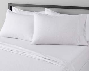 Amazon Basics 4pc Microfiber Full Bedsheet Set