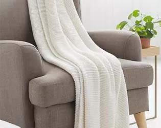 Crown & Ivy Melrose Throw Blanket